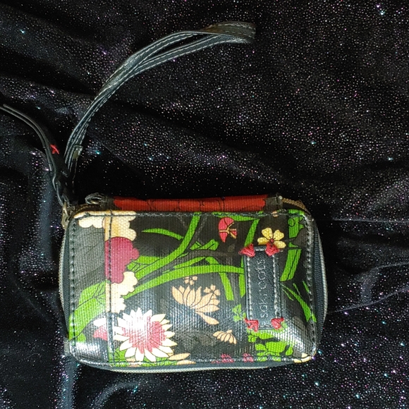 Sakroots Handbags - Sakroots Floral Print Wristlet Bag